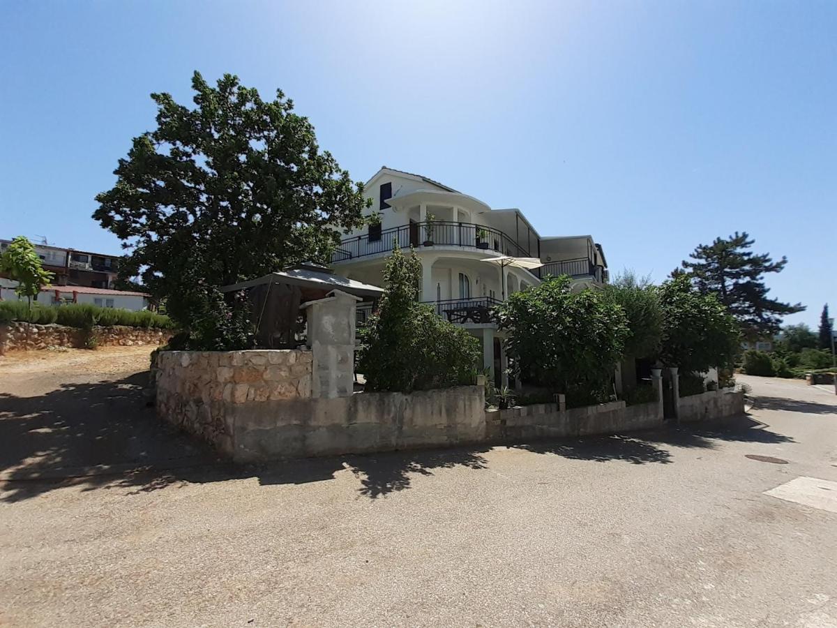 Apartmani Bilandzic-Krk マリンスカ エクステリア 写真