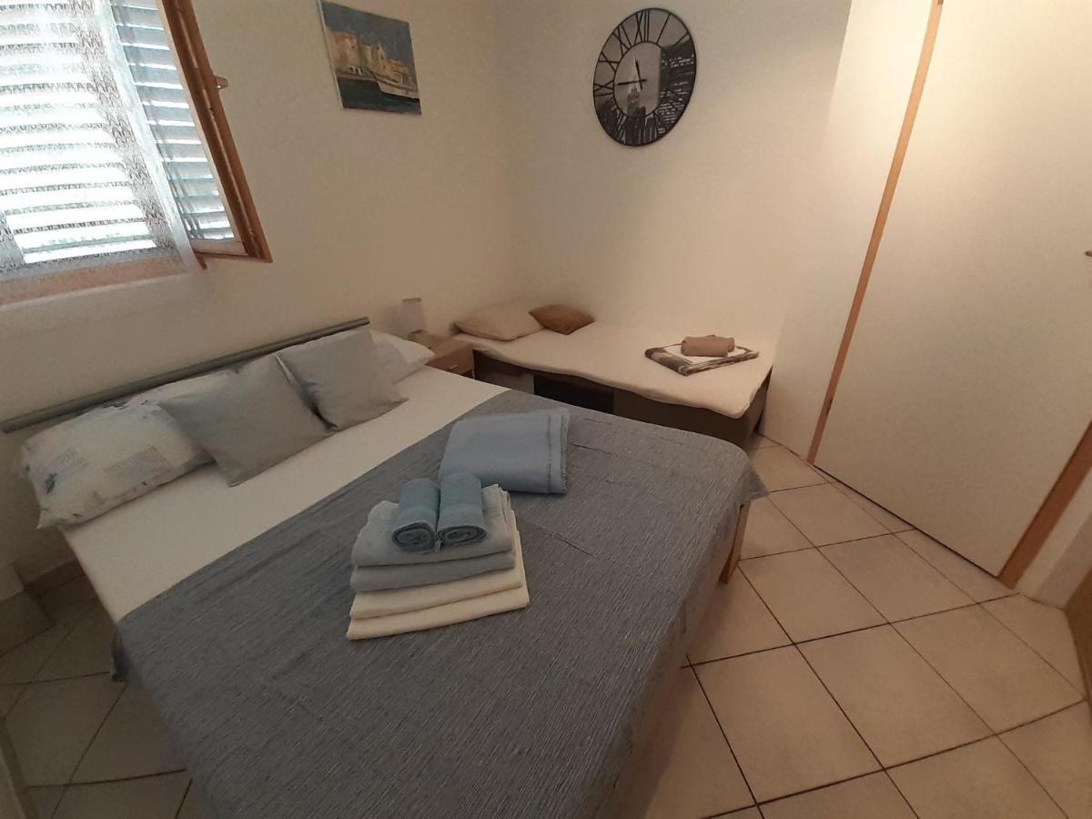 Apartmani Bilandzic-Krk マリンスカ 部屋 写真